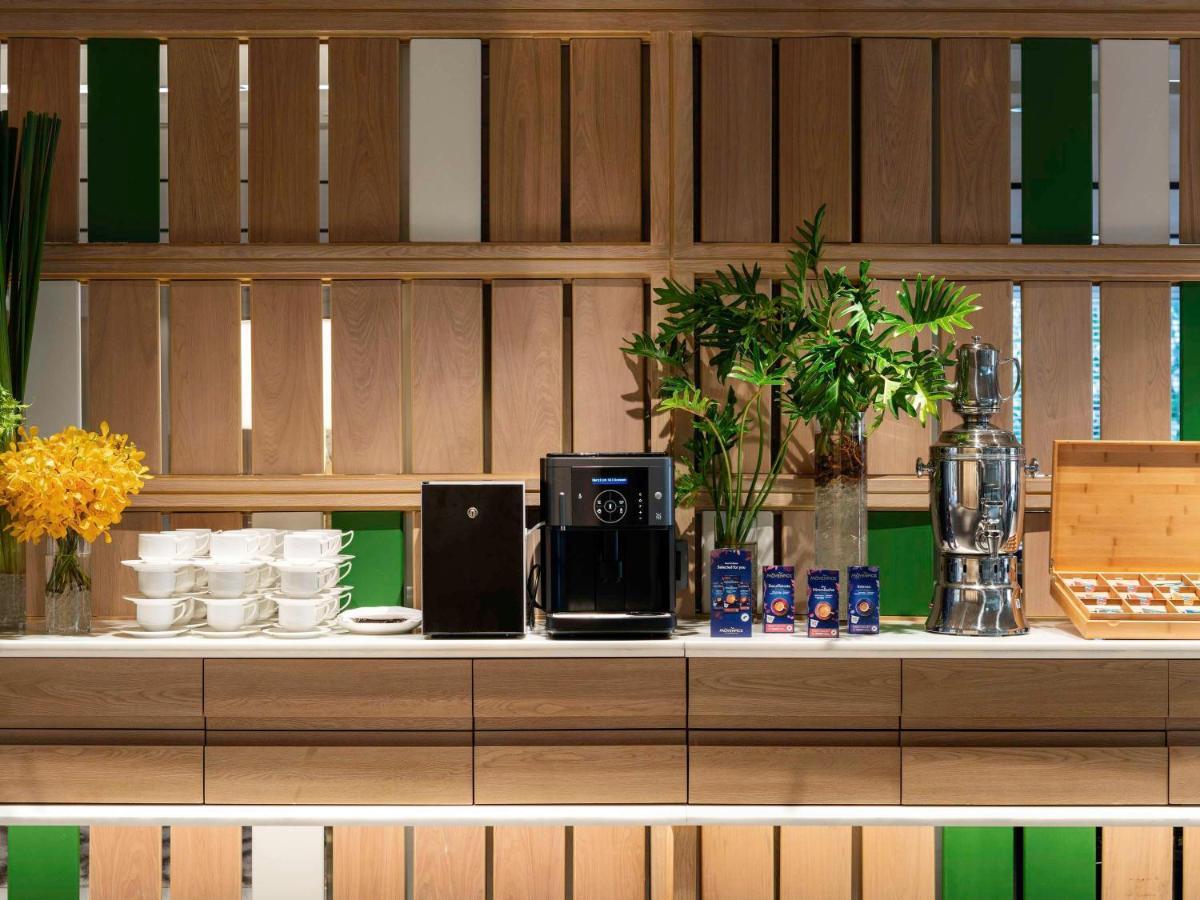 Moevenpick Hotel Bangkok Ploenchit Bdms Bagian luar foto