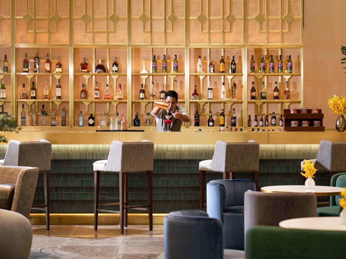 Moevenpick Hotel Bangkok Ploenchit Bdms Bagian luar foto