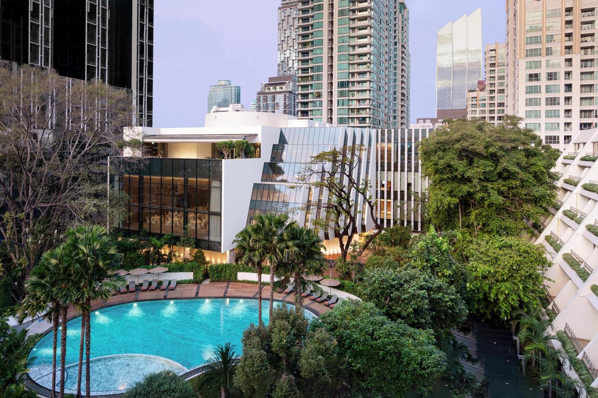 Moevenpick Hotel Bangkok Ploenchit Bdms Bagian luar foto